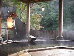 01 Onsen.jpg